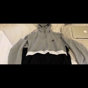 Men’s Nike Quarter Zip